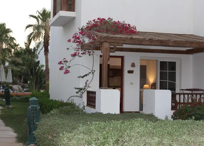 Herrmes Hospitality Aparthotel 4*